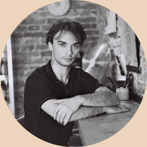 Dominik Juze Haus